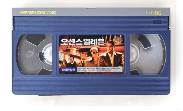 Ocean's Eleven (2001) Korean VHS [NTSC] Korea George Clooney Brad Pitt