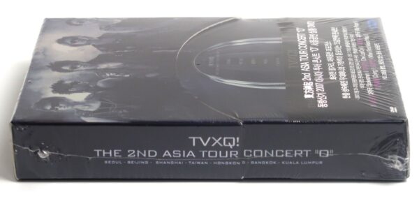 10-6678.jpg TVXQ - The 2nd Asia Tour Concert "O" Album DVD Factory Sealed DBSK 2007
