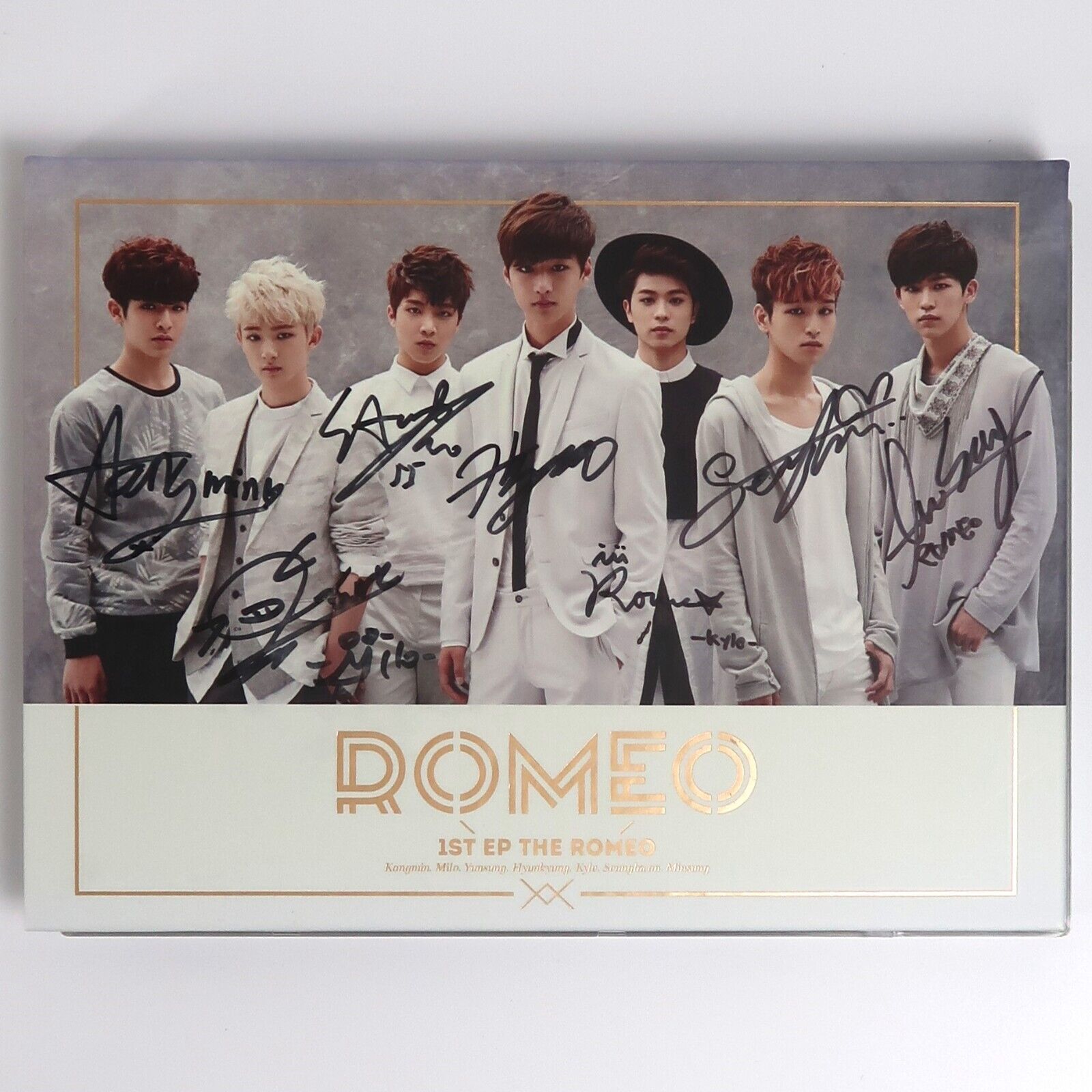Romeo - The Romeo Signed Autographed CD 1st Mini Album Promo K-pop 2015