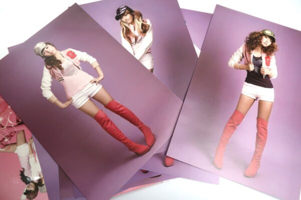 10-3370.jpg Girls' Generation - Into The New World 1st Asia Tour 9 x Bromide Set K-Pop 2009