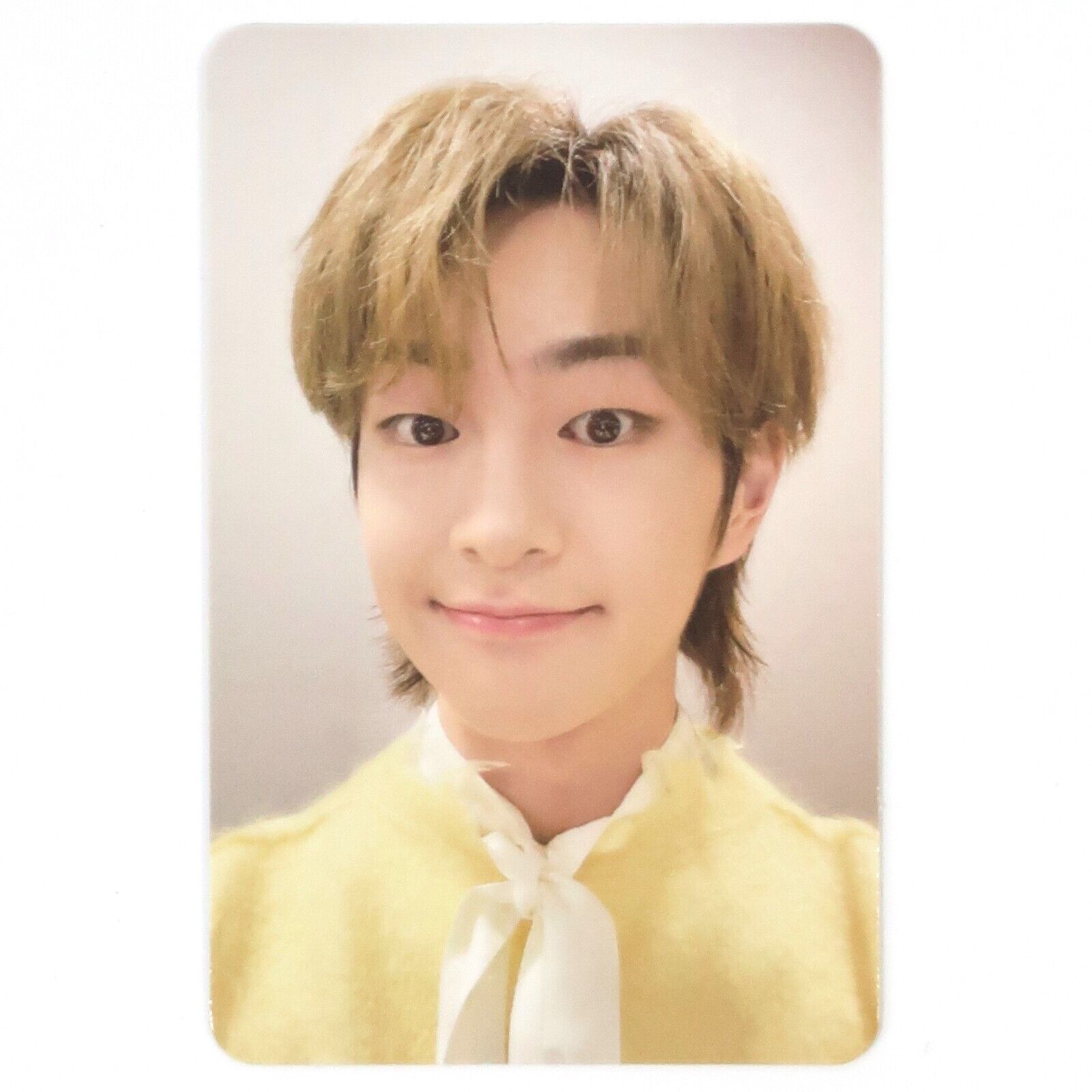 10-3507.jpg Onew - The 1st Album Circle SMTown Fansign Limited Photocard Shinee