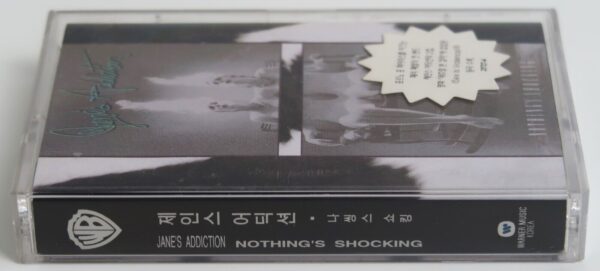10-5432.jpg Jane's Addiction - Nothing's Shocking Korean Cassette Tape Korea