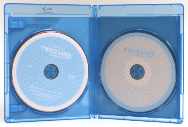 Twice - Twiceland The Opening 2017 1st Tour Blu-Ray 2018 [read]