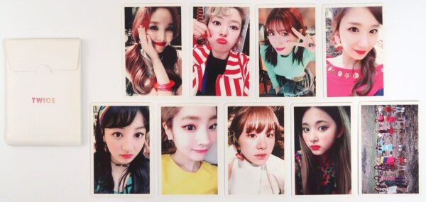 10-8745.jpg Twice - Signal All Versions Factory Sealed + Pre-Order Photocard Set 2017