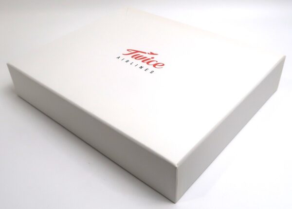 10-9434.jpg Twice Airlines 2019 Season's Greetings Japan Limited Edition Full Set
