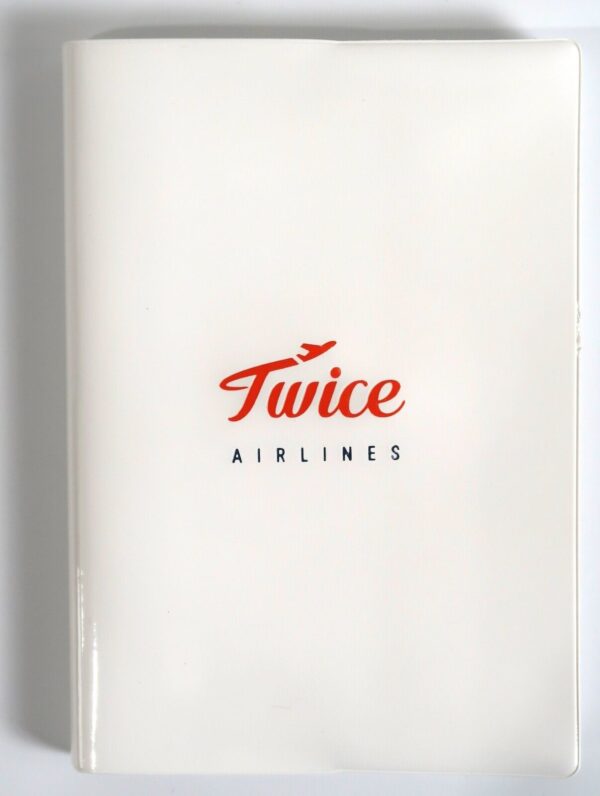 10-9436.jpg Twice Airlines 2019 Season's Greetings Japan Limited Edition Full Set
