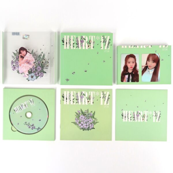 IZ*ONE - Heart*Iz Violeta Yujin Ver. Album CD Minju + Nako PC Izone Heartiz