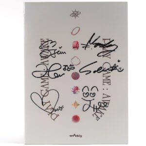Weeekly - Play Game Awake Signed Autographed CD Album Promo K-Pop 2022
