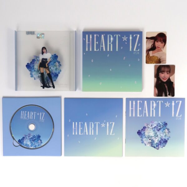 IZ*ONE - Heart*Iz Sapphire Ver. Album CD Yuri + Nako PC Izone