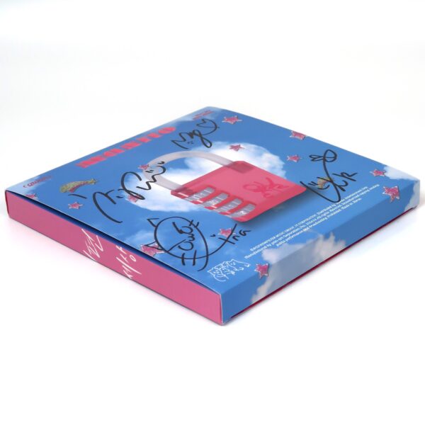 QWER - Manito Signed Autographed CD Mini Album Promo 2024 K-Pop
