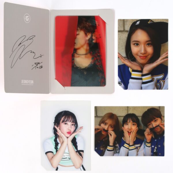 TWICE アルバム PAGE TWO チェヨンデザイン TWICE アルバム PAGE TWO チェヨンデザイン - メルカリ