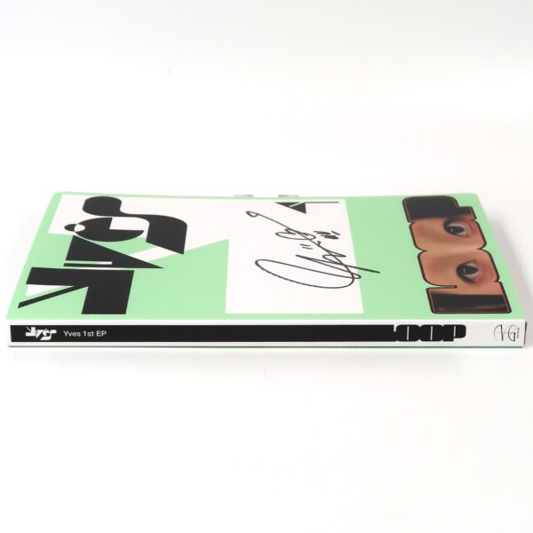 Yves - Loop Signed Autographed 1st EP Album CD Promo 2024 Loona