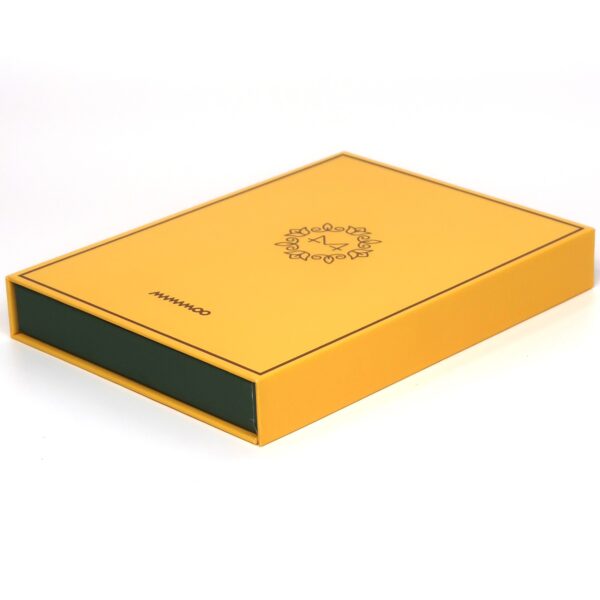Mamamoo - Yellow Flower Album CD Moonbyul Photocard K-Pop 2018