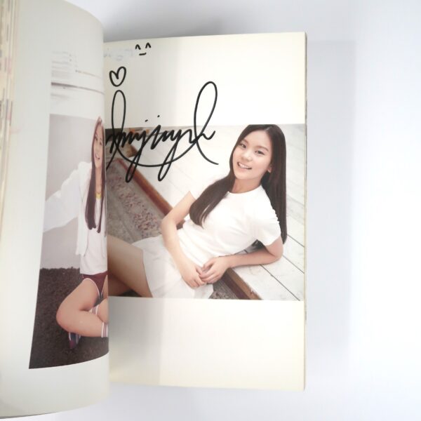 GFriend - Season of Glass Pages Signed CD Album K-Pop 2014 No Disc [read]