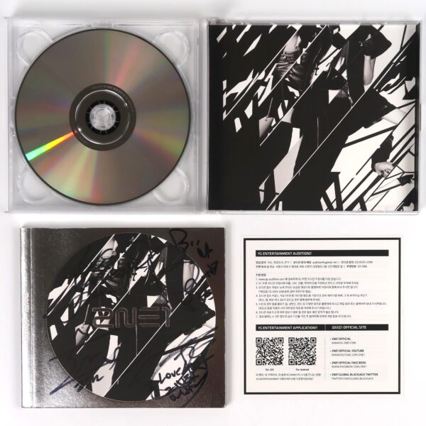 2NE1 - Crush [Black Ver.] Signed Autographed CD Album 2014 - Korea