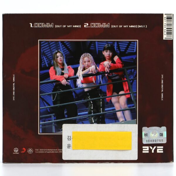 3YE - OOMM Signed + Message CD Album Promo K-Pop 2019
