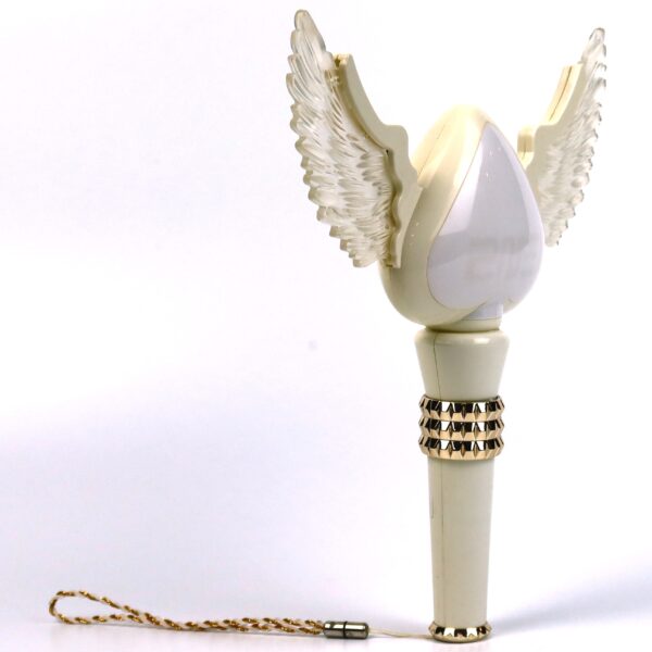 2NE1 Spade Wing Lightstick White Light Stick [not working, read]