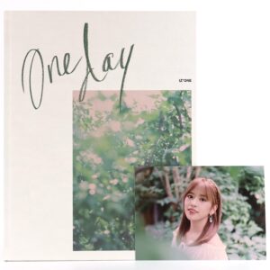 IZ*ONE One Day Photobook Yujin Postcard
