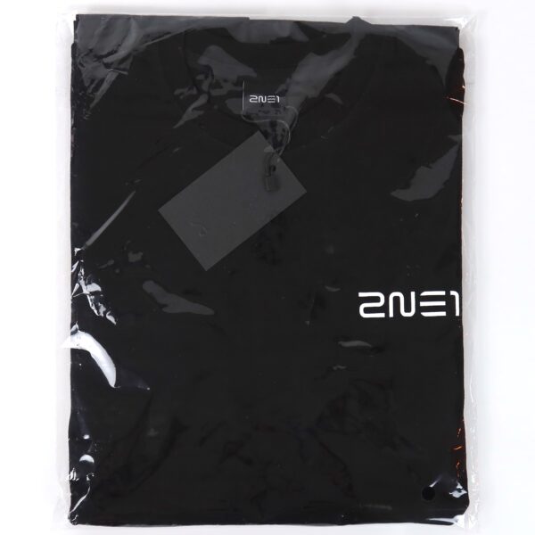 2NE1 Welcomeback 2024 Symbol T-Shirt Black M