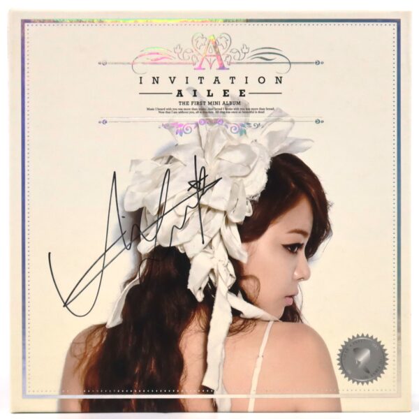 IMG_1115 Ailee - Invitation Signed Autographed CD Album Promo 2012 K-Pop