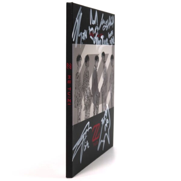 Tu:Zi - We Tu:Zi Signed Autographed CD Album Promo K-Pop 2020 2Z Tuzi