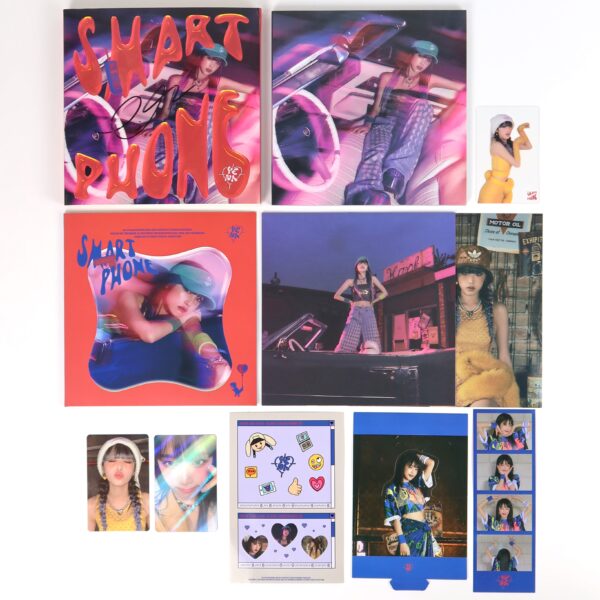 Yena - Smartphone [Phone Ver.] Signed CD Mini Album Promo 2022 Choi Yena IZ*One