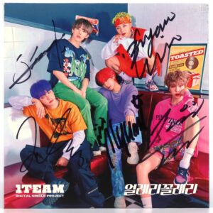 1TEAM - Ullaeli Kkollaeli Signed Autographed Promo CD Album K-Pop 2020 얼레리꼴레리