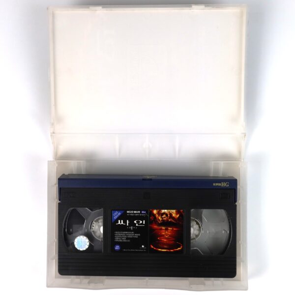 Signs (2002) Korean VHS Rental [NTSC] Korea M. Night Shyamalan Mel Gibson