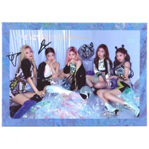 Itzy - IT'z ICY [Icy Ver.] Signed Autographed 1st Mini Album CD Promo K-Pop 2019