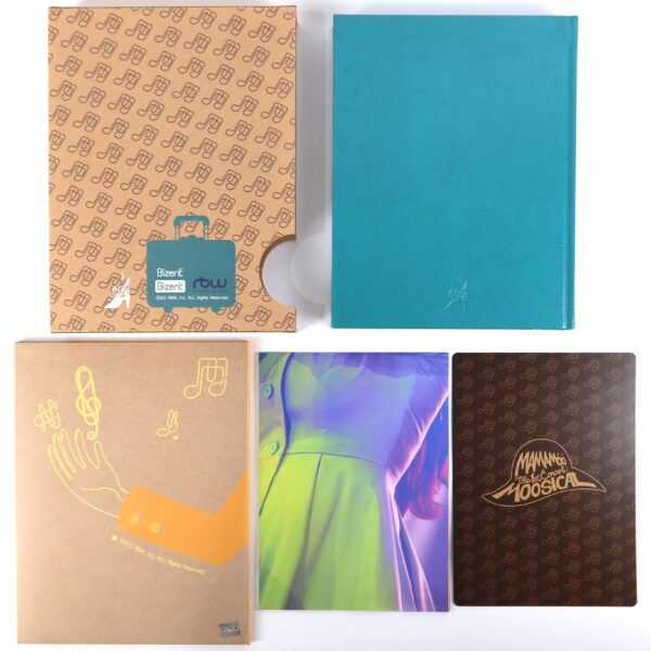 Mamamoo – Moosical The 1st Concert 2016 Moonbyul Signed CD Photobook