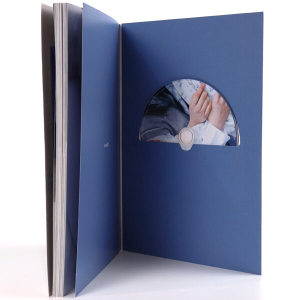 Young Posse - Cold [Photobook Ver.] Mwave Signed Album CD + POB PC K-Pop 2025
