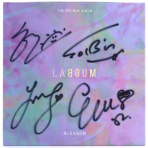 Laboum - Blossom 3rd Mini Album Signed Autographed CD Promo Korea 2021