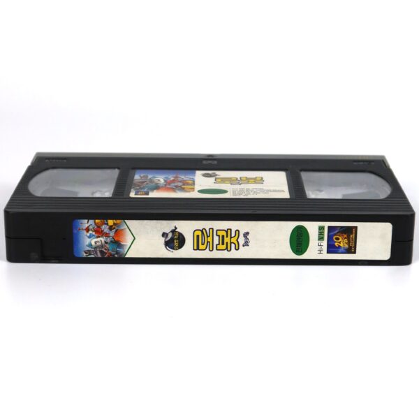 Robots (2005) Korean Late VHS Rental [NTSC] Korea Dubbed Animation