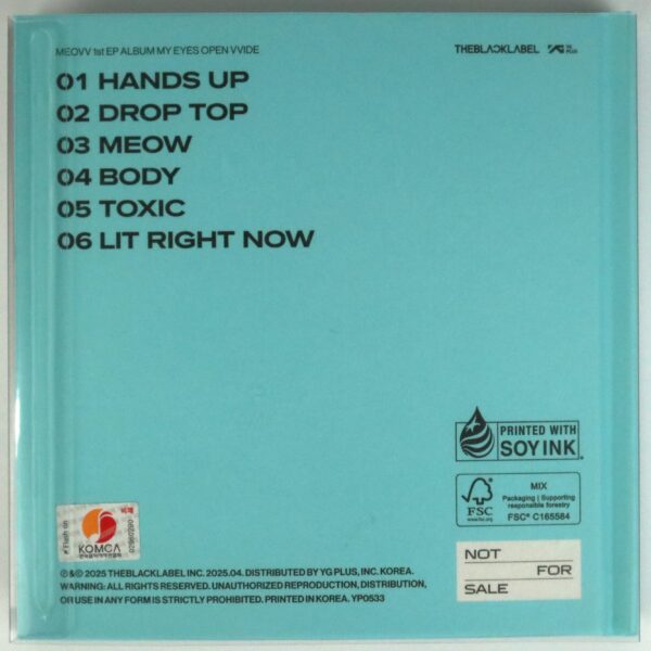 MEOVV - My Eyes Wide Open 1st Mini Album 4 Member Signed CD 2025 K
