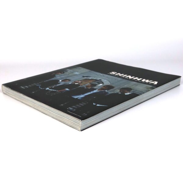 Shinhwa - Visual Essay A.D.D.I.C.T. Photobook VCD K-Pop 2003 Addict [read]