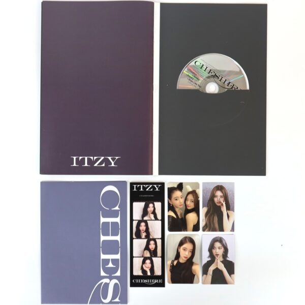 Itzy - Cheshire Signed Autographed CD Mini Album Promo K-Pop 2022