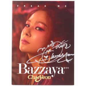 Chae Yeon - Bazzaya Single Album Signed CD Promo K-Pop 2018 Chaeyeon