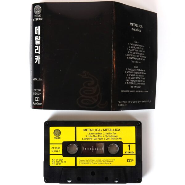 IMG_5869 Metallica - The Black Album Korean Cassette Album Korea 2
