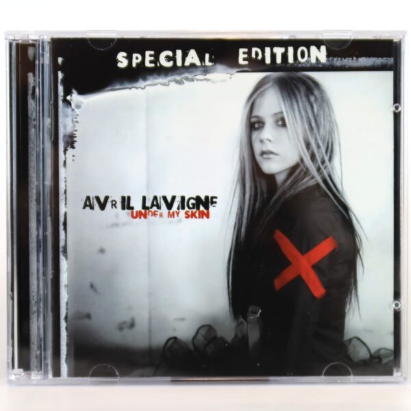 Avril Lavigne - Under My Skin Special Edition Korean Album CD DVD Poster Korea