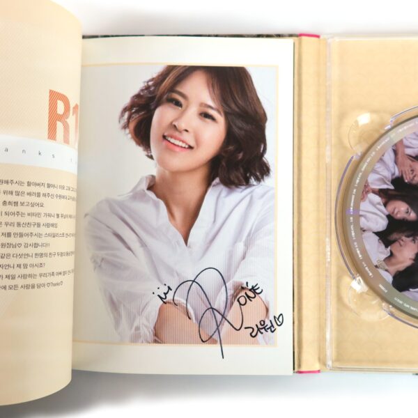 LPG - Hyo Nyeo Si Dae Album CD Pages Signed Promo K-Pop 2013