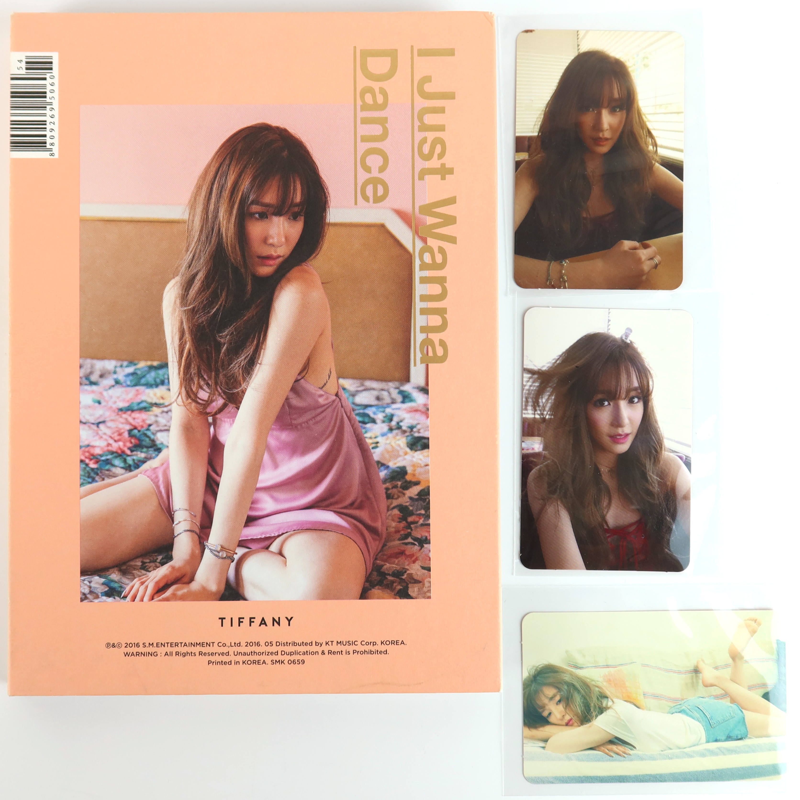 Tiffany - I Just Wanna Dance 1st Mini Album CD + 3 Photocards 2016