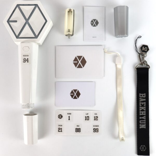 Exo Official Light Stick Ver. 2 + Baekhyun Strap White Lightstick