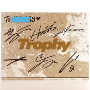82Major - Trophy 4th Mini Album Signed Autographed CD Promo 2025