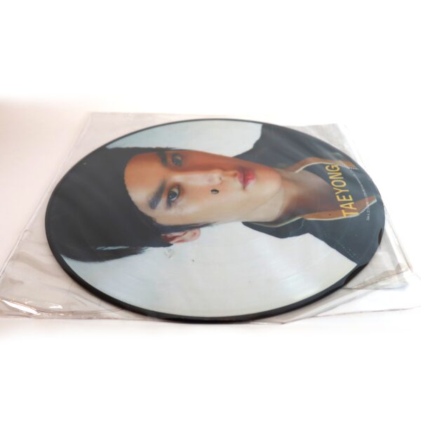 NCT 127 - We Are Super Human Taeyong Picture Disc Vinyl LP [read]