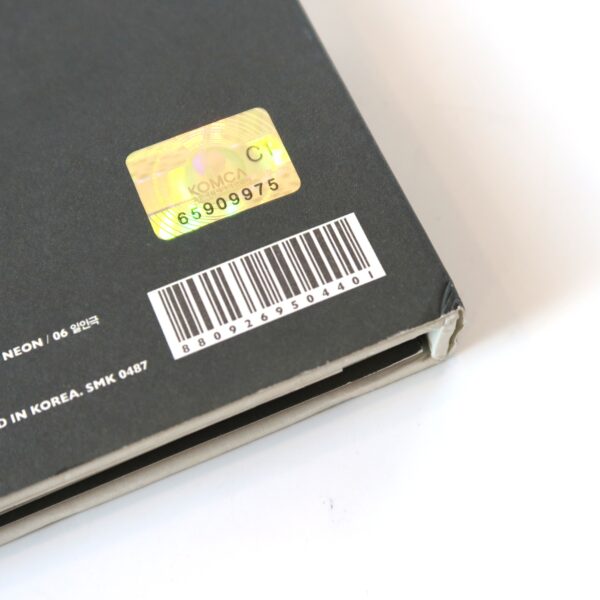Jonghyun - Base [Green Ver.] 1st Mini Album CD + Photocard K-Pop 2015 Shinee