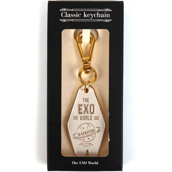 Exo - The Exo World Baekhyun Classic Keychain Hotel 2018
