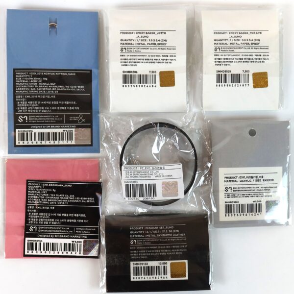 Exo - Suho 7 x SM Official Goods Set Badge Keyring Wristband Etc