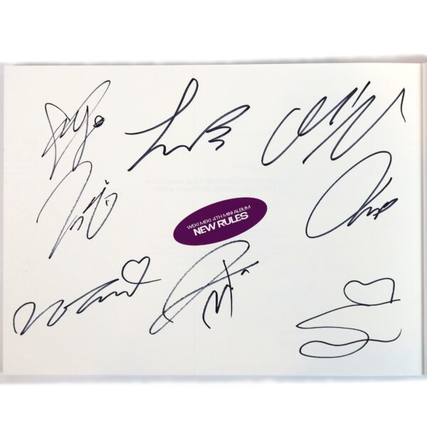 Weki Meki - New Rules [Break Ver.] 4th Mini Album Signed CD Promo 2020