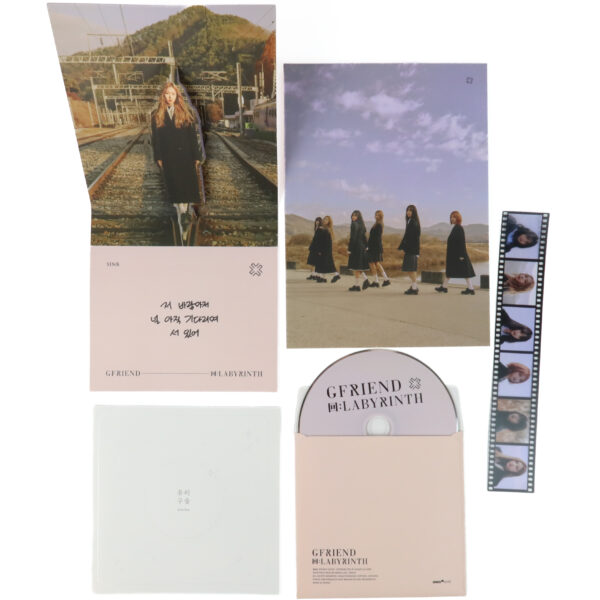 GFriend - Labyrinth [Crossroads Ver.] 8th Mini Album CD + 2 x Umji PC + POB PC
