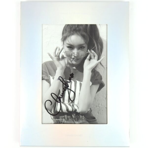 IMG_7954 Chung Ha - Hands On Me 1st Mini Album Signed Promo CD IOI Chungha 2017